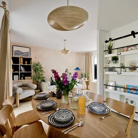 Apartment In Hygge